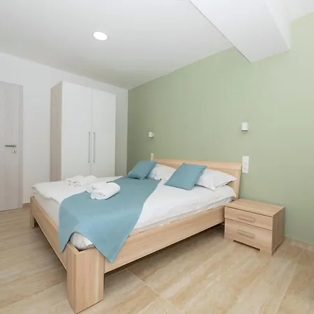 Rubcic Apartamento *